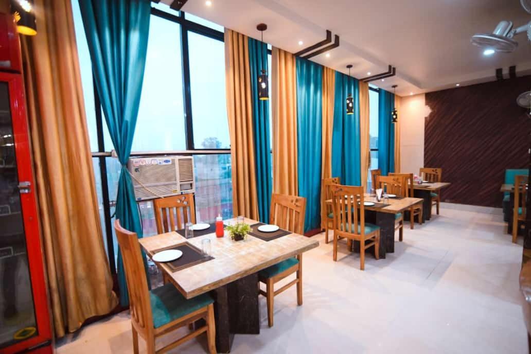 Taraji Resort Ayodhya Exteriér fotografie